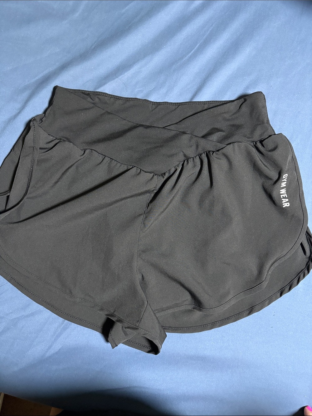 SHEIN Black Athletic High-Waist Crossover Shorts